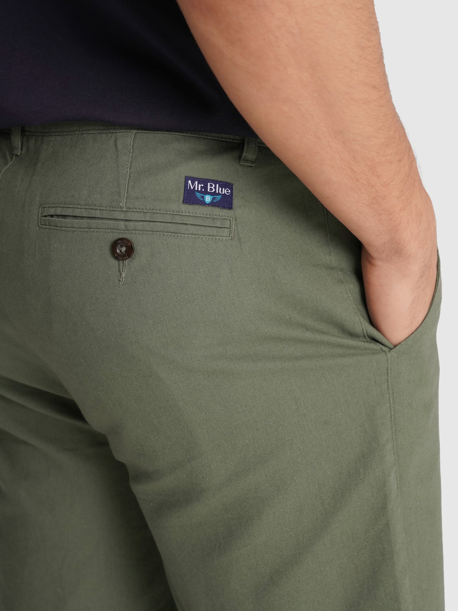 GREEN BERMUDA REGULAR FIT MR. BLUE