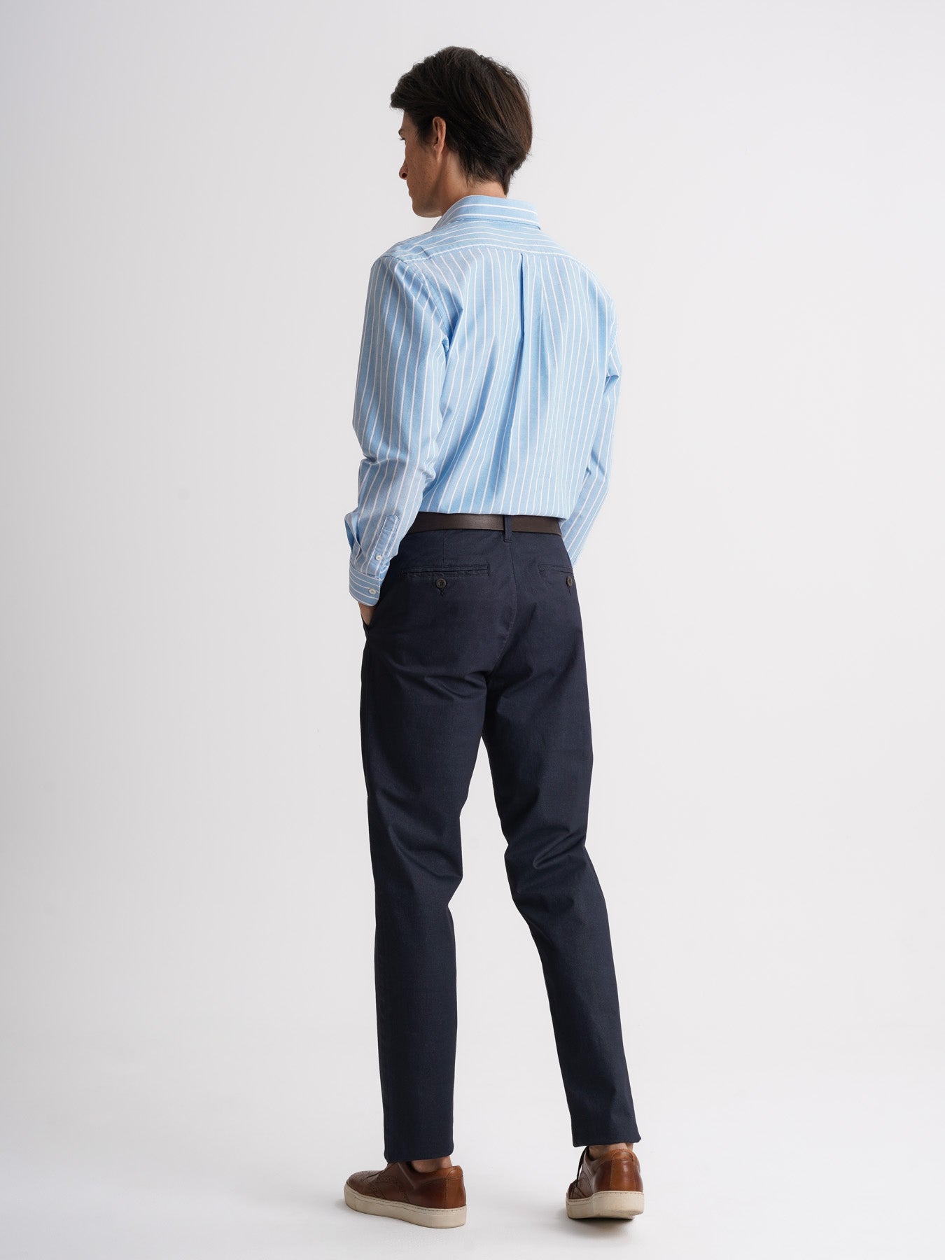 Camisa azul Oxford de corte estándar de Mr. Blue