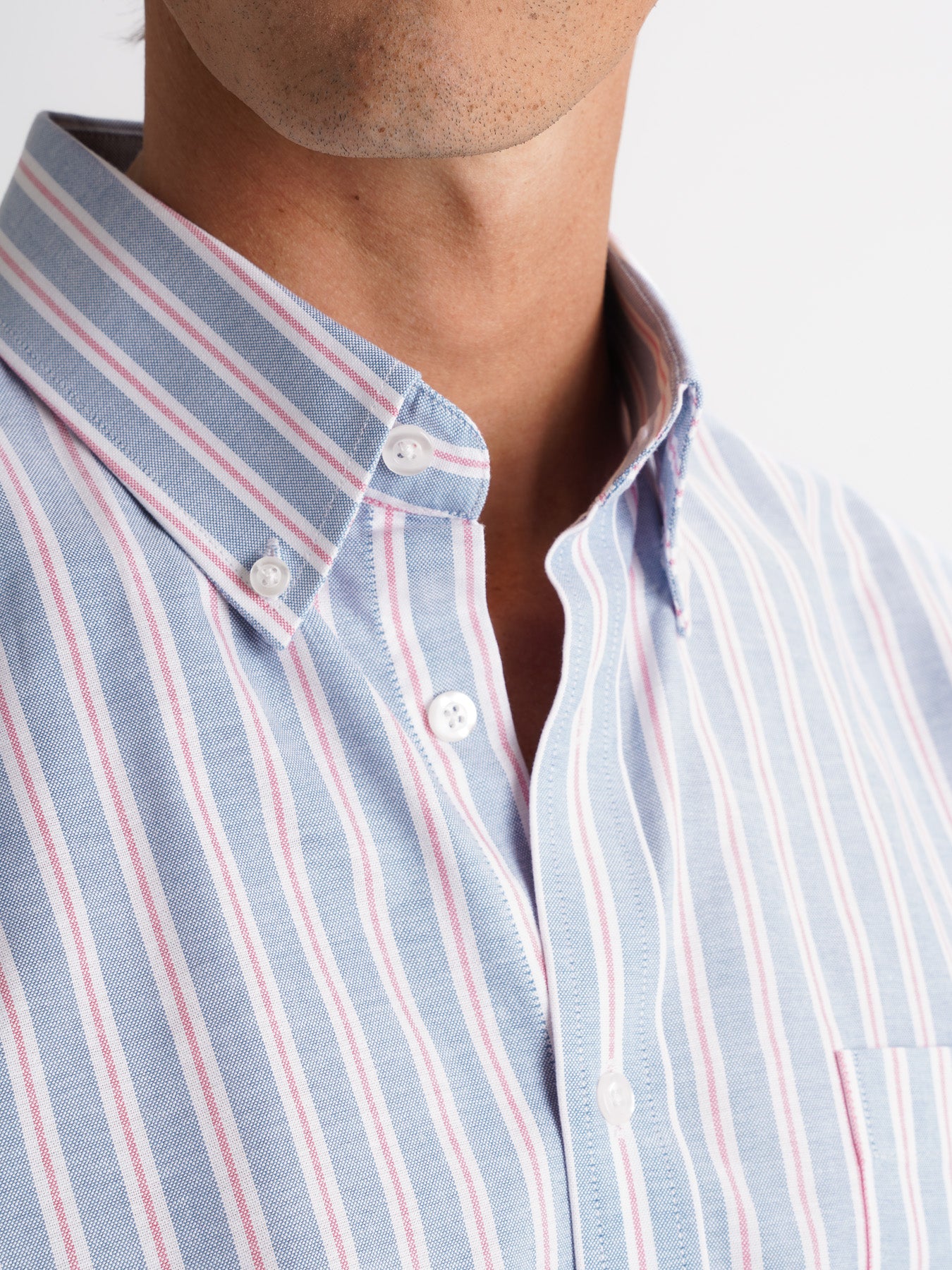 Camisa azul Oxford de corte estándar de Mr. Blue