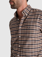 CAMISA ALGODÓN MARRÓN MANGA LARGA REGULAR FIT MR. AZUL