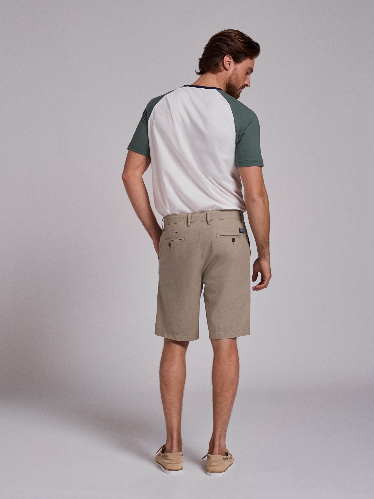GREEN LINEN BERMUDA REGULAR FIT MR. BLUE