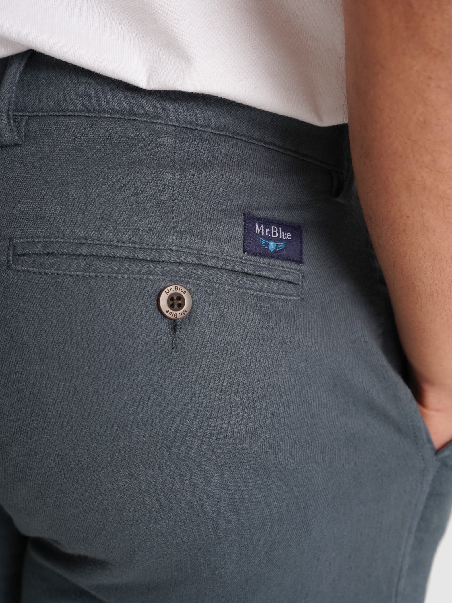 REGULAR FIT BLUE BERMUDA MR. BLUE