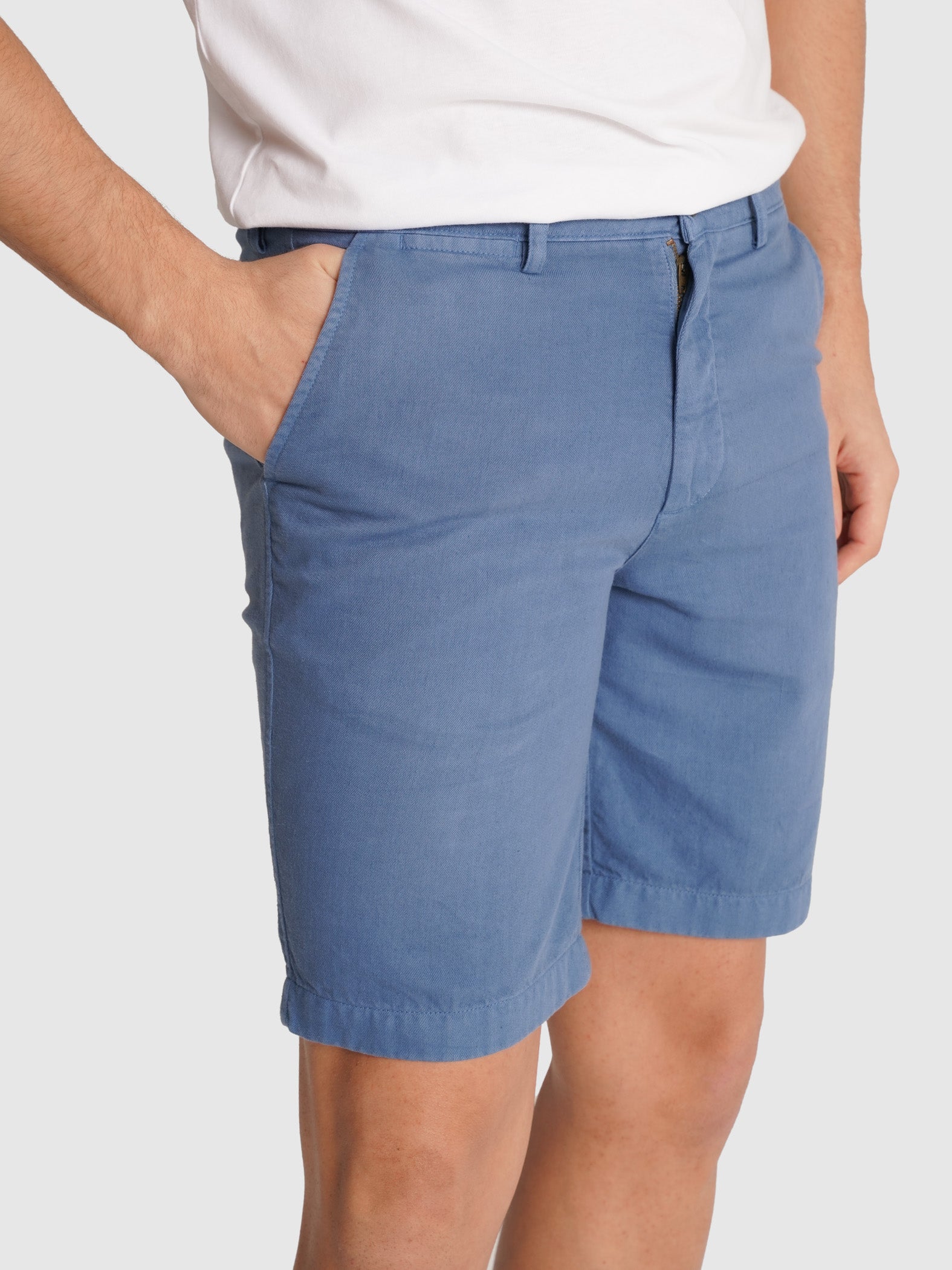 REGULAR FIT BLUE BERMUDA MR. BLUE