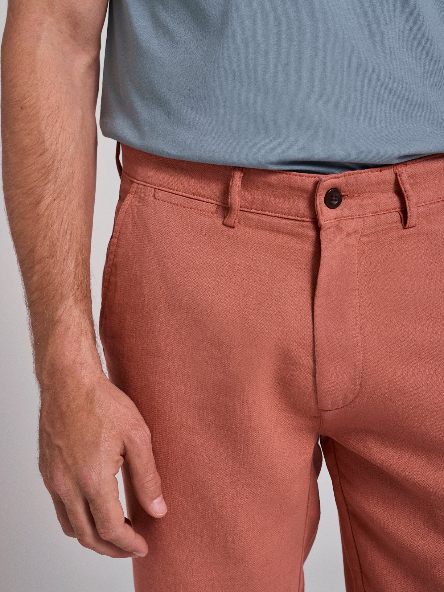 BERMUDA LINHO ROSAS REGULAR FIT MR. BLUE