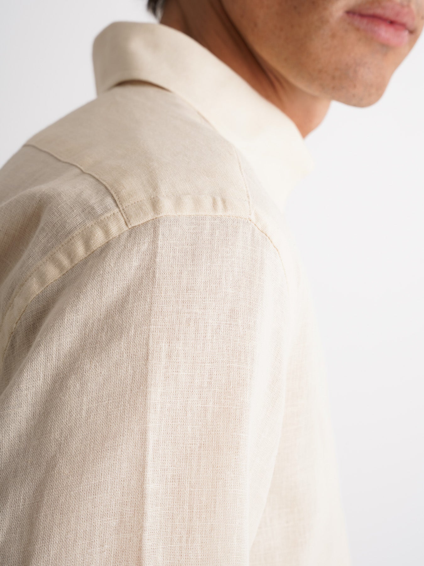 Camisa Regular Fit Lino Amarilla Mr. Blue
