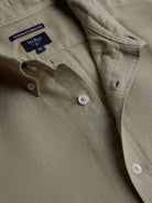 Camisa de corte estándar de lino verde de Mr. Blue